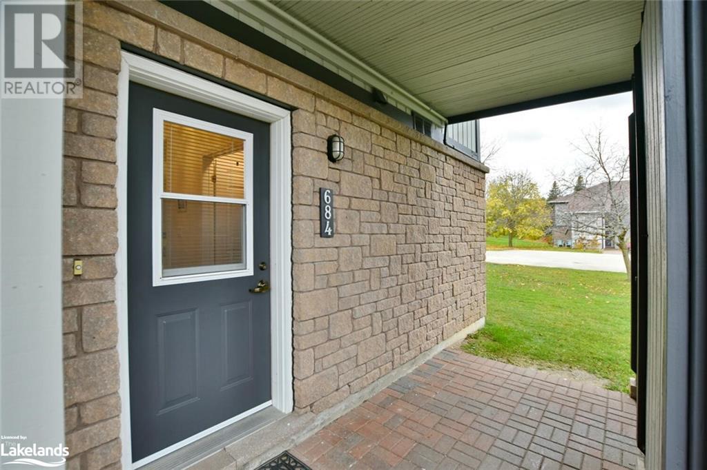 684 JOHNSTON PARK Avenue