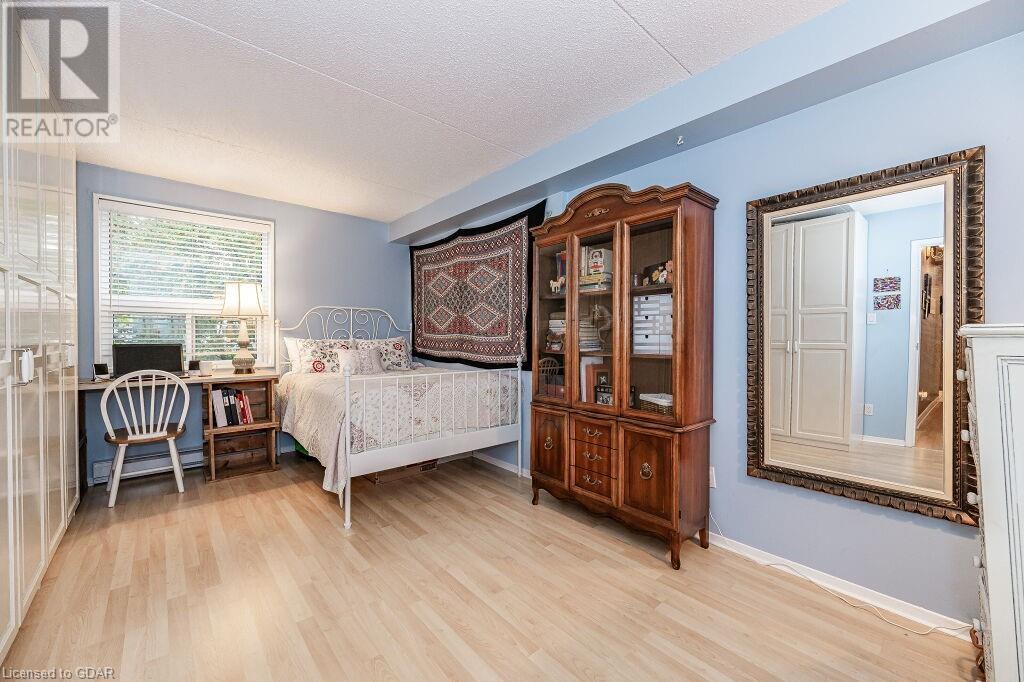 65 SILVERCREEK Parkway N Unit# 208