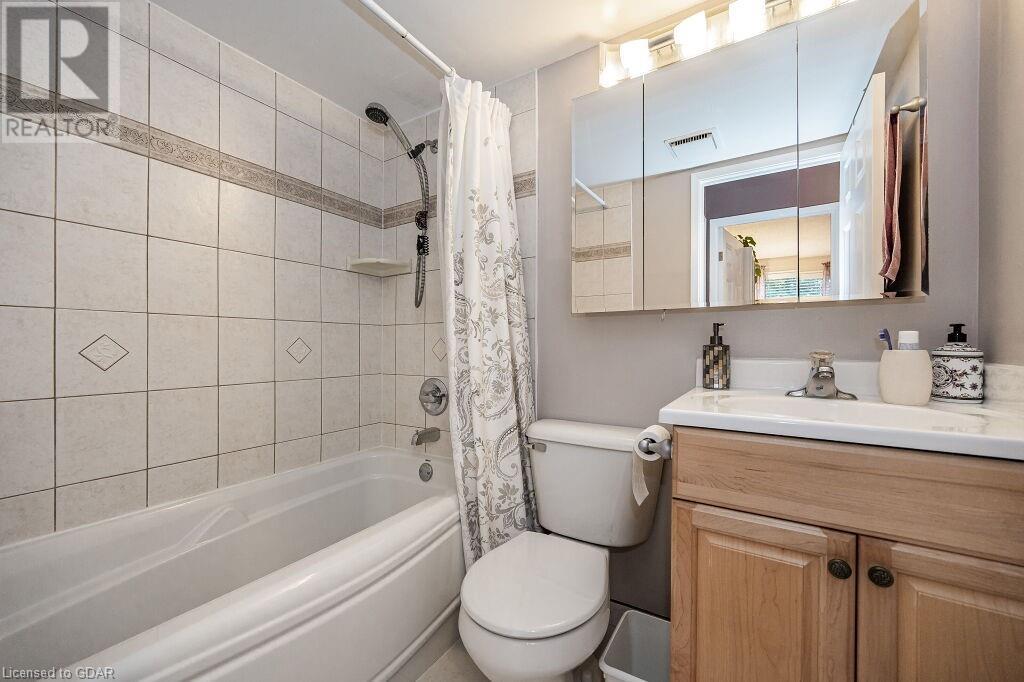 65 SILVERCREEK Parkway N Unit# 208