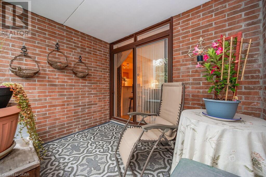 65 SILVERCREEK Parkway N Unit# 208