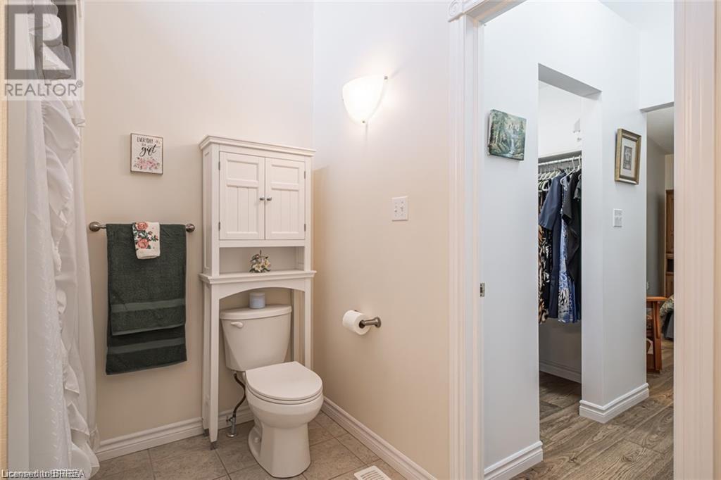 58 HARRIS Avenue Unit# C