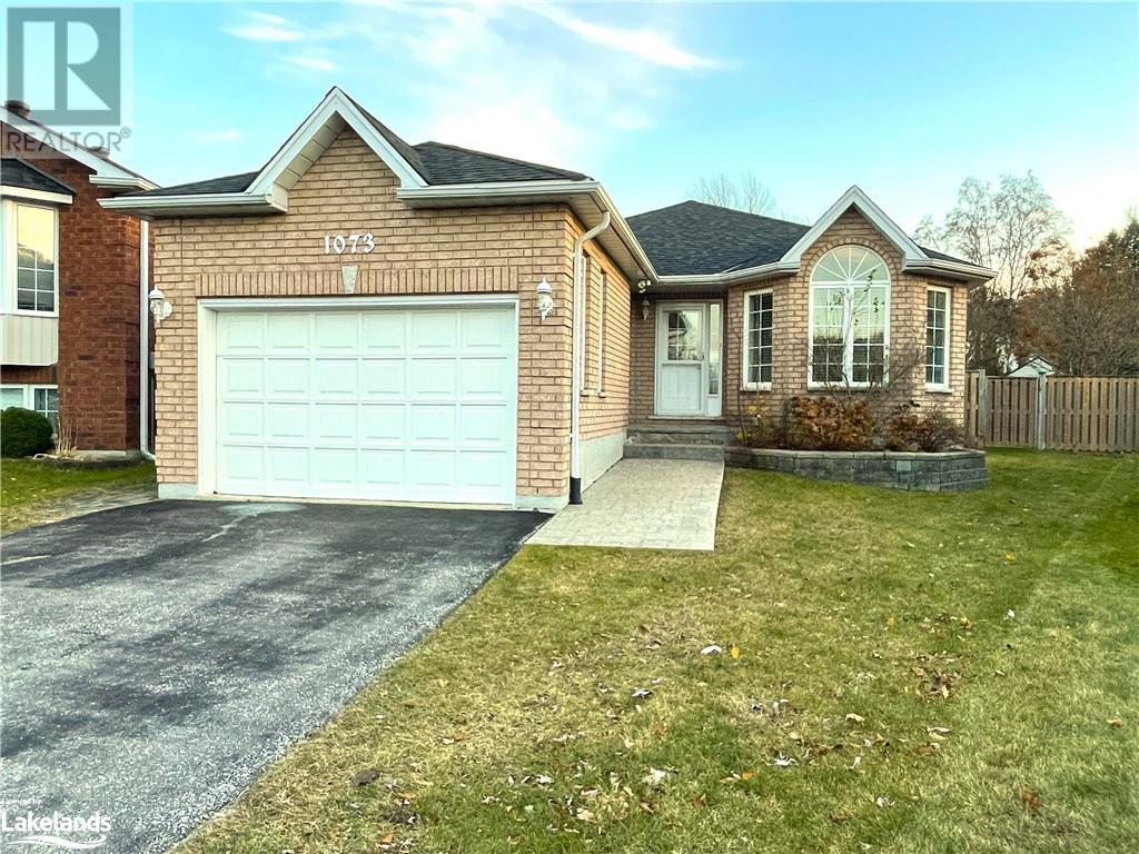 1073 WHITNEY Crescent