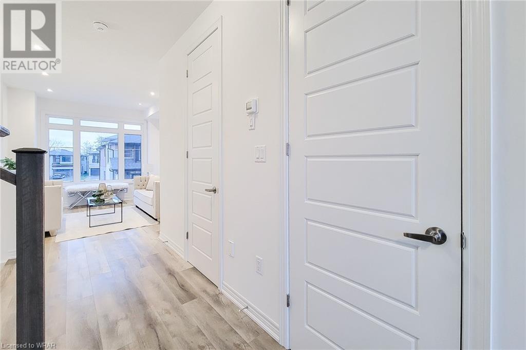 120 COURT Drive Unit# 7