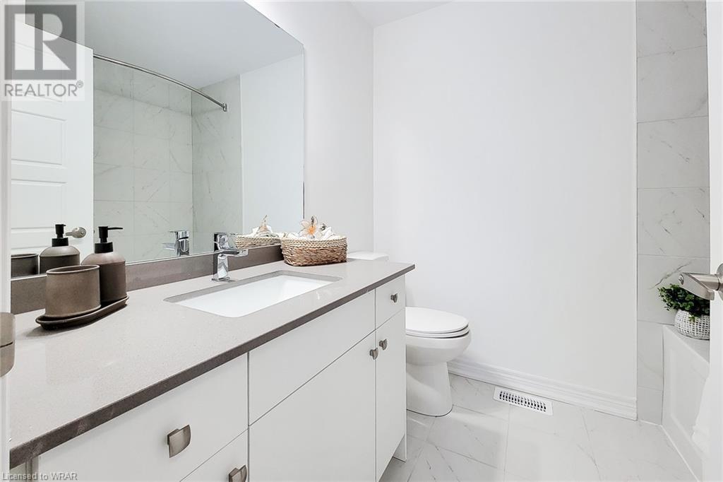 120 COURT Drive Unit# 7