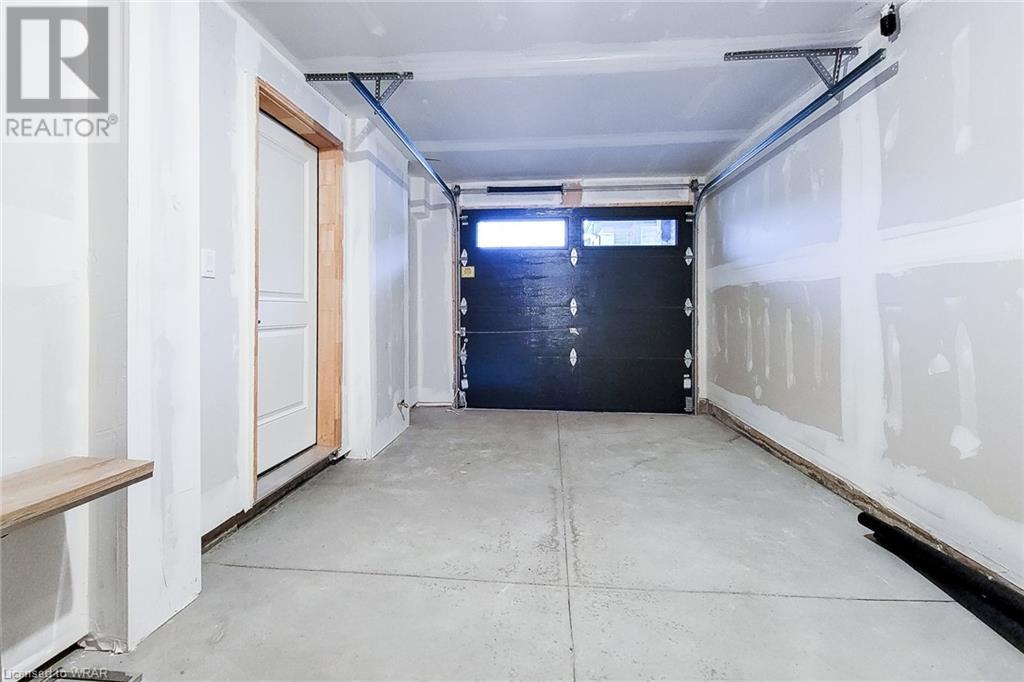 120 COURT Drive Unit# 7