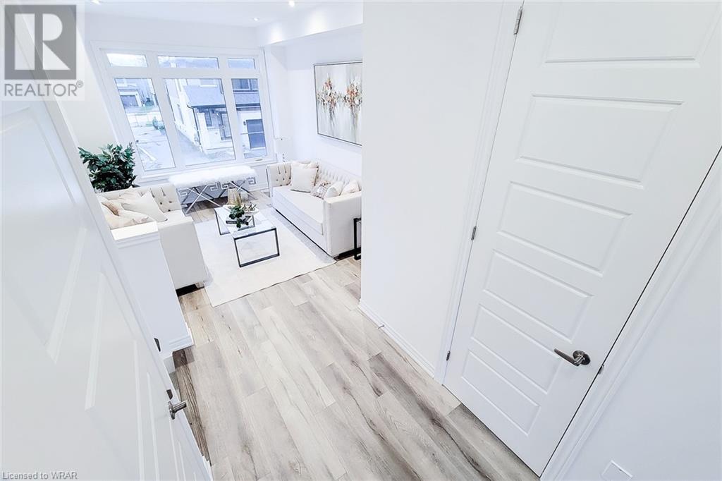 120 COURT Drive Unit# 7