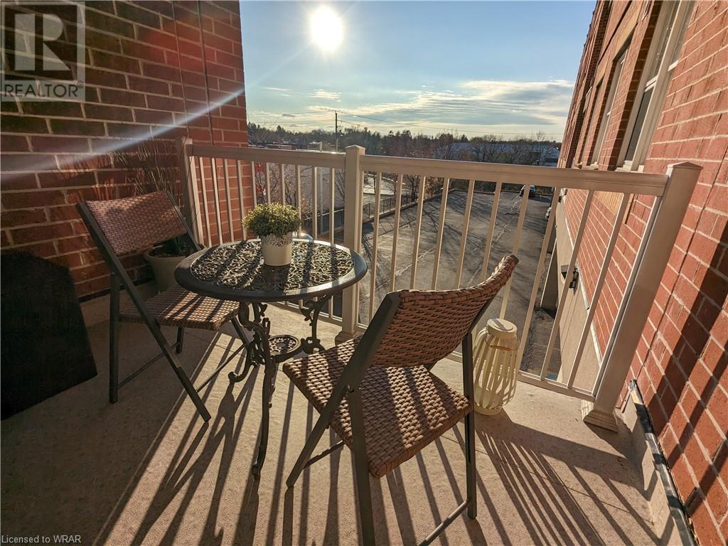 15450 YONGE Street Unit# 209