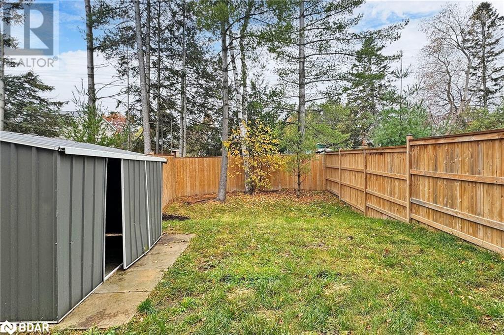 22 GREENWOOD Drive