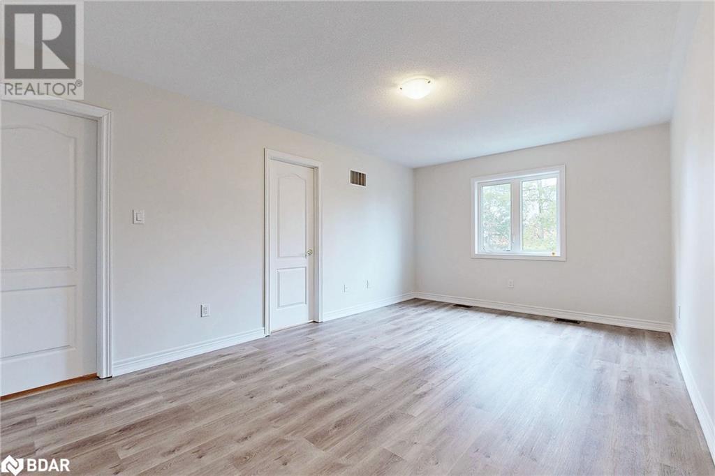 22 GREENWOOD Drive