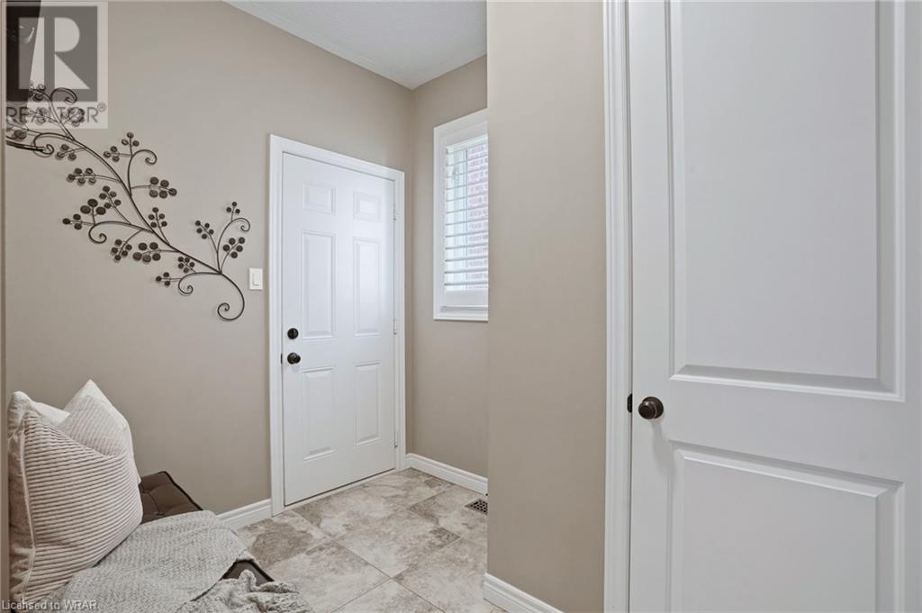 264 EVENS POND Crescent