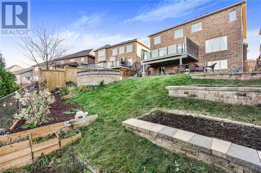 264 EVENS POND Crescent