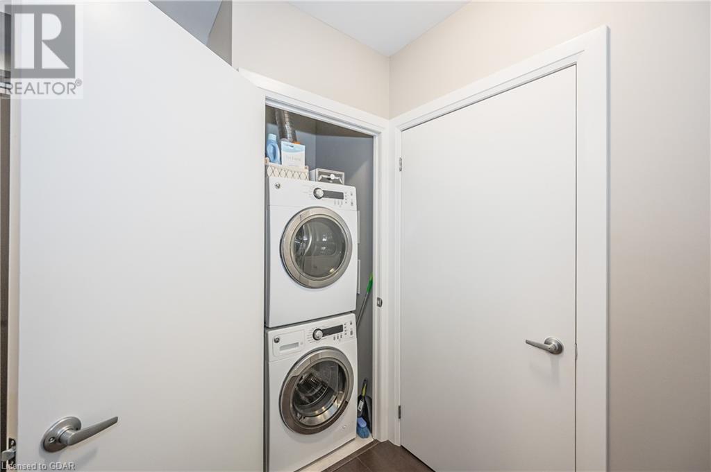 63 ARTHUR Street S Unit# 402