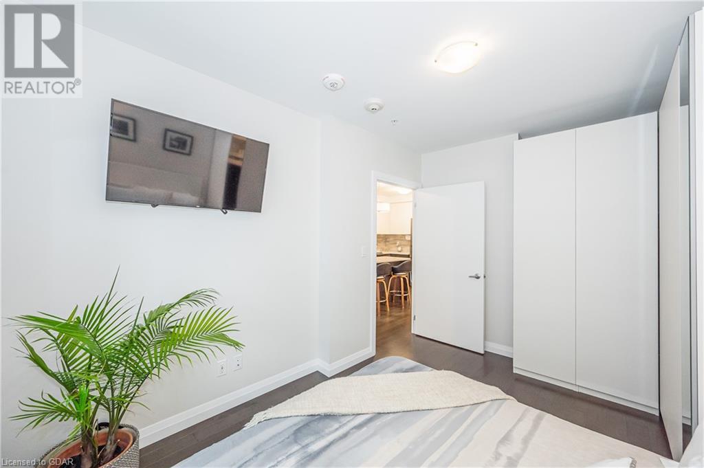 63 ARTHUR Street S Unit# 402