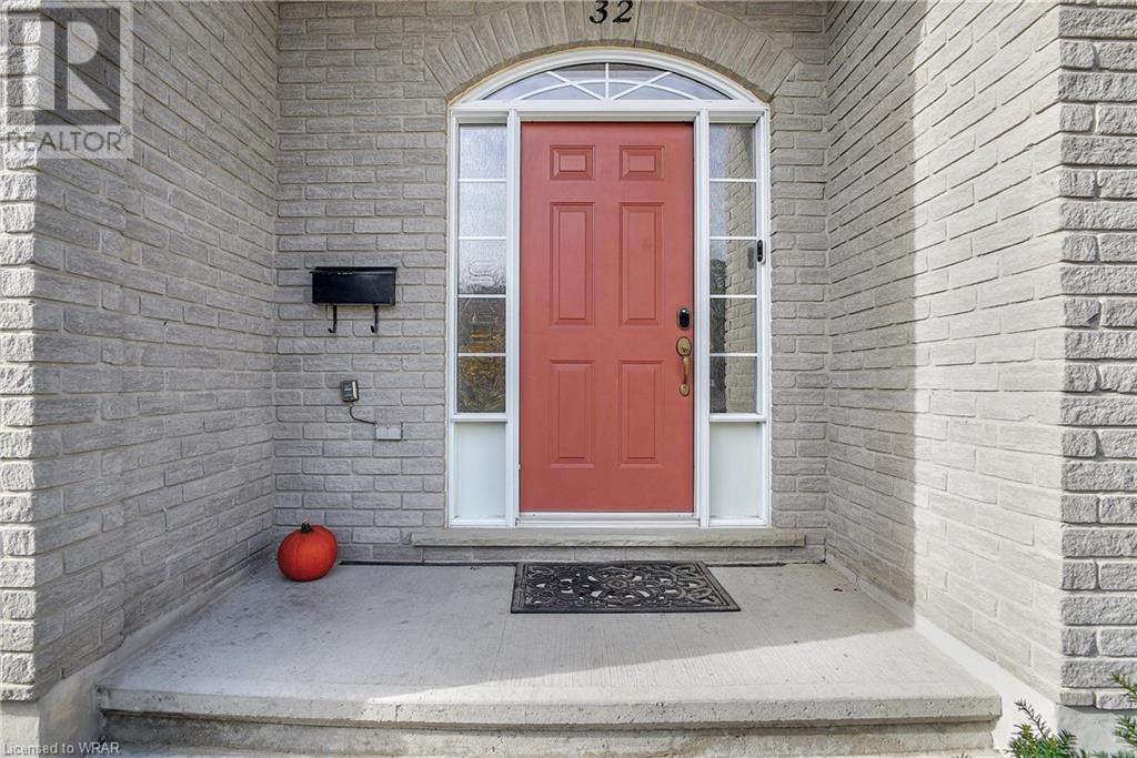 460 WOOLWICH Street Unit# 32