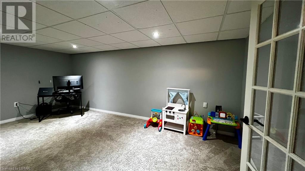 415 MORGAN Avenue Unit# 24