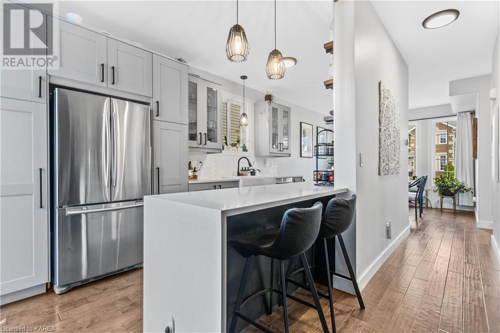 384 QUARRY POND Court