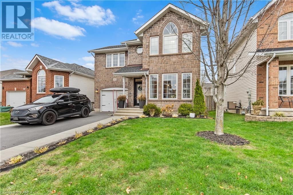 384 QUARRY POND Court