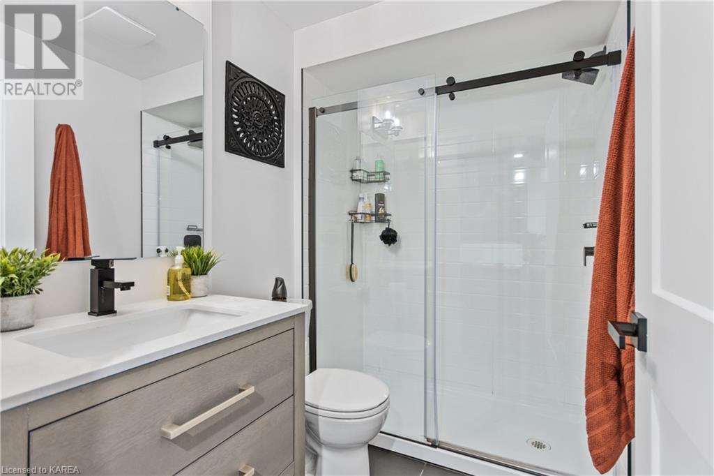 384 QUARRY POND Court