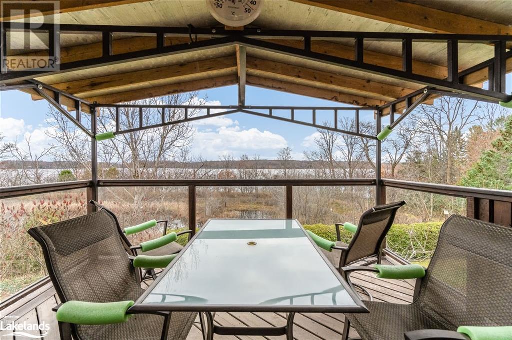 459 SHEWFELT Crescent