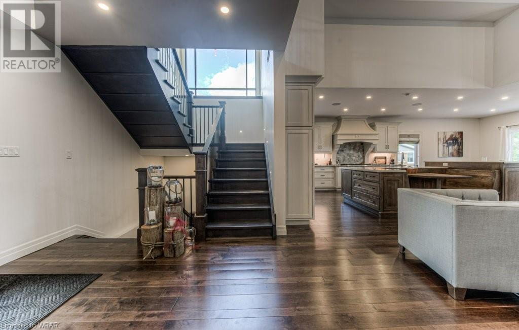 22 LAKE Road