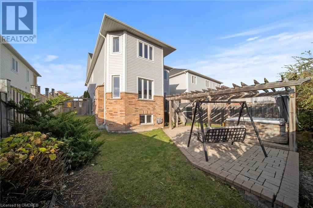11 KERSEY Crescent