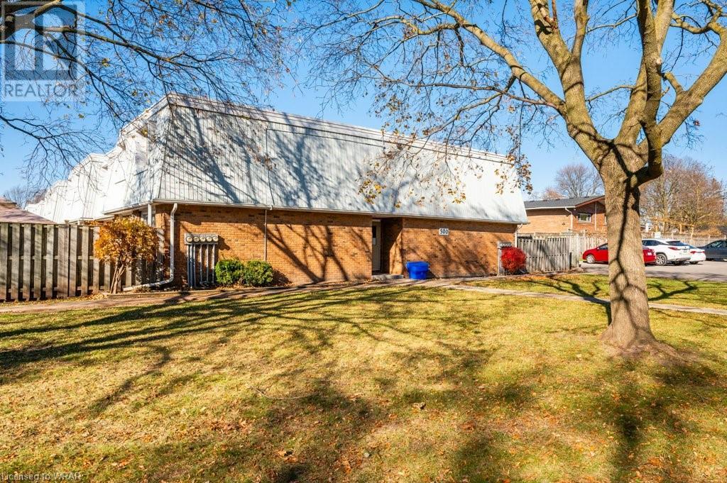 300 TRAYNOR Avenue Unit# 12
