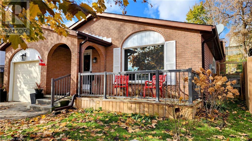 23 BRADBURY Crescent