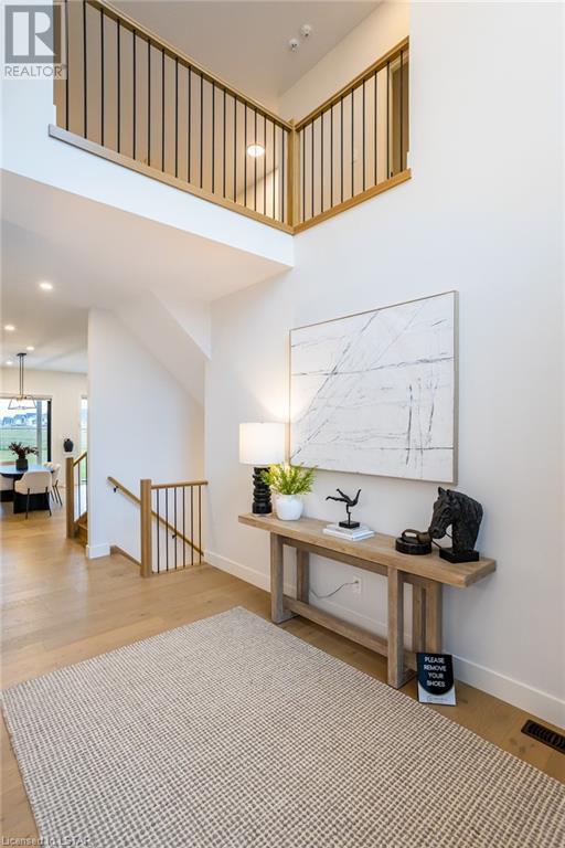 72 DAVENTRY Way