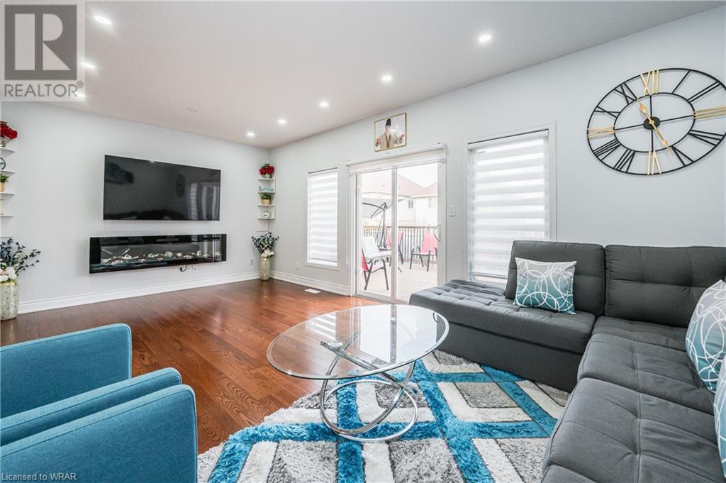 394 SIENNA Crescent