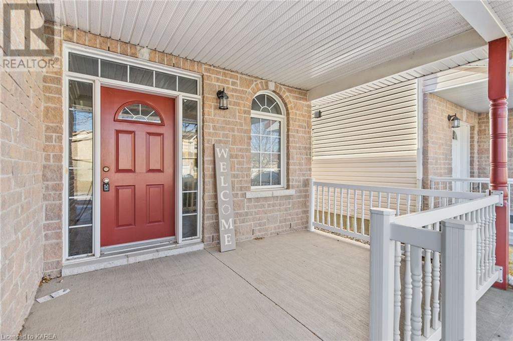 437 MAUREEN Street