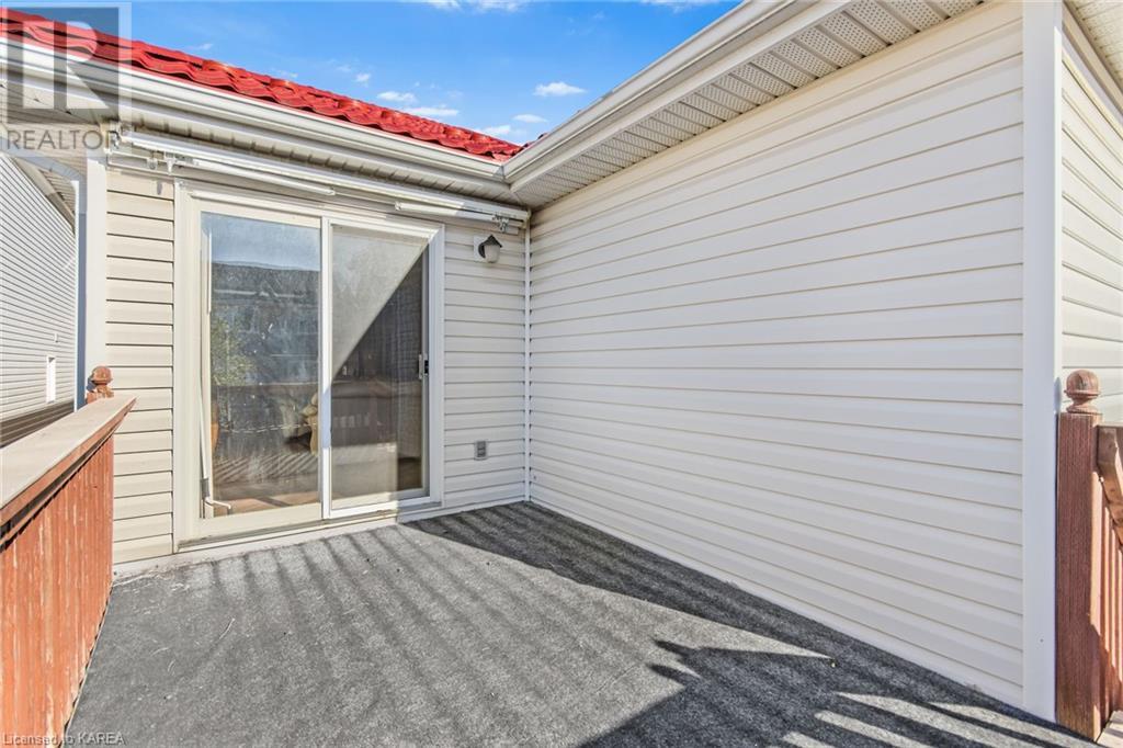 437 MAUREEN Street