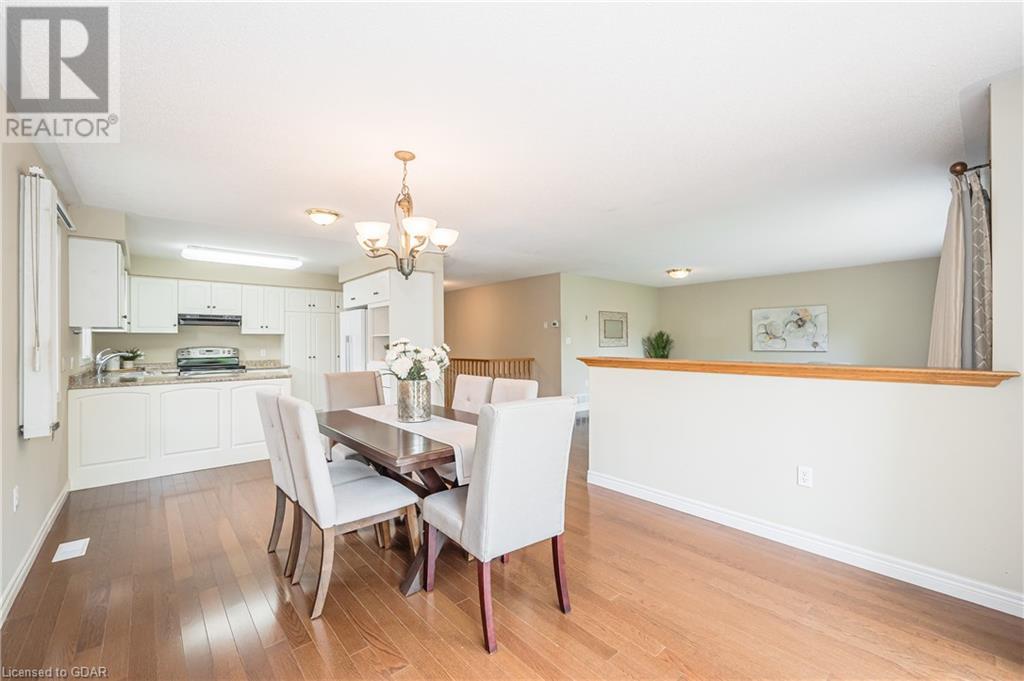 24 BEECHLAWN Boulevard