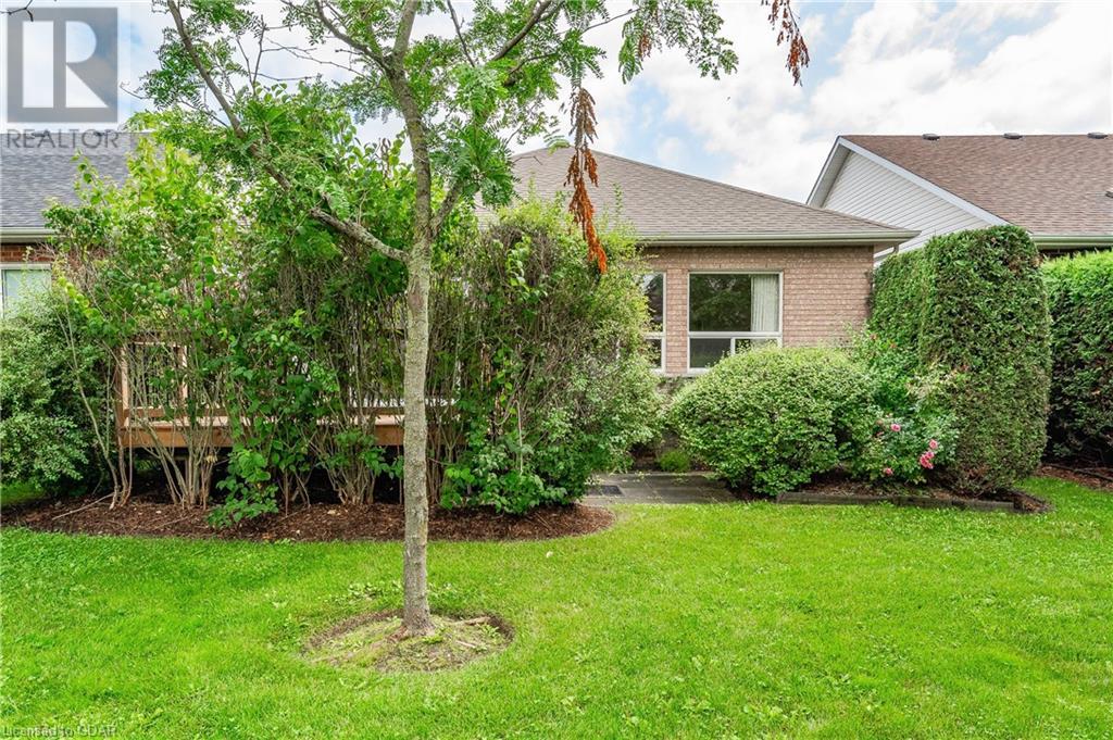 24 BEECHLAWN Boulevard