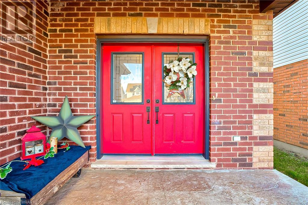 449 THOMAS SLEE Drive