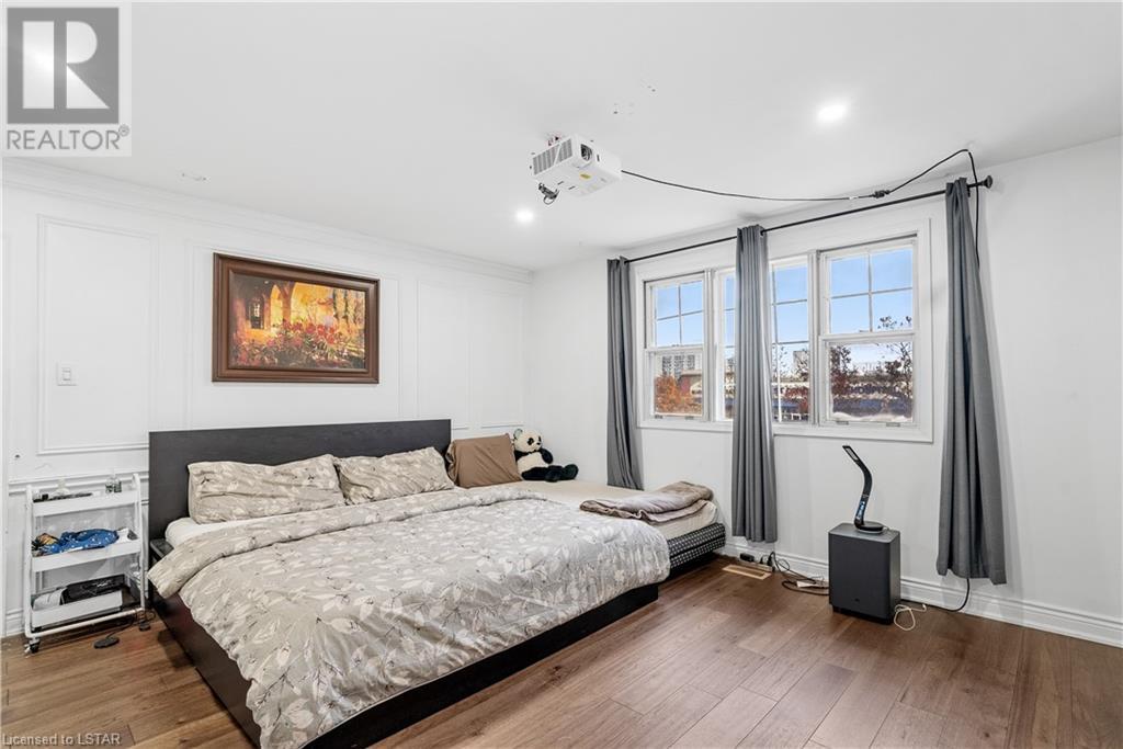 1155 ROYAL YORK Road