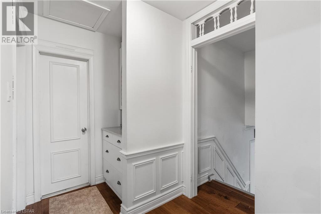 1155 ROYAL YORK Road