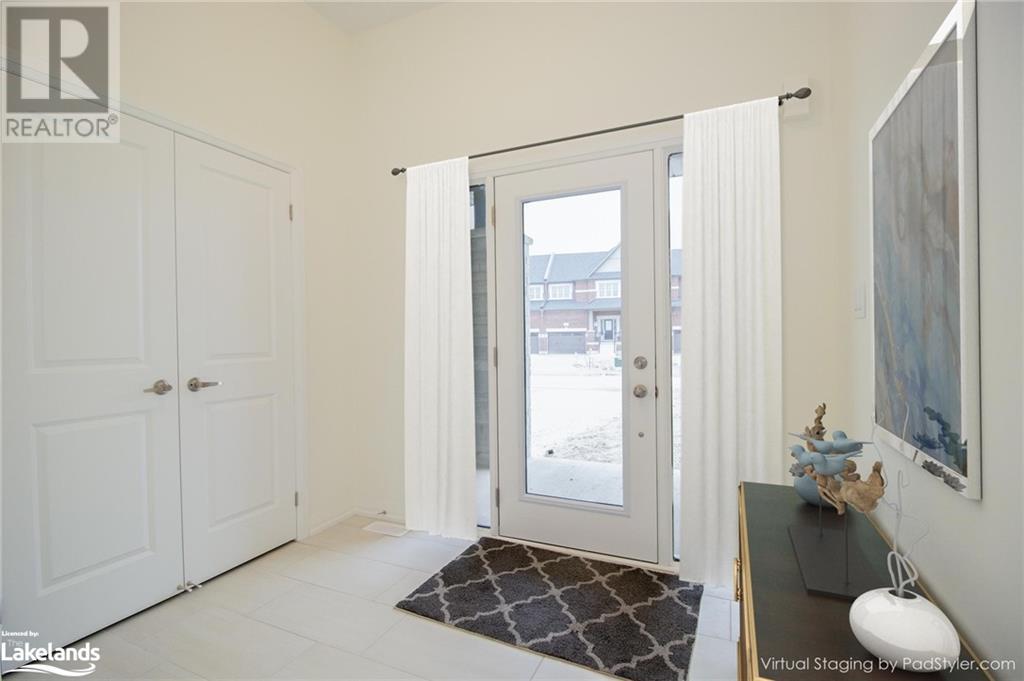 204 ROSANNE Circle