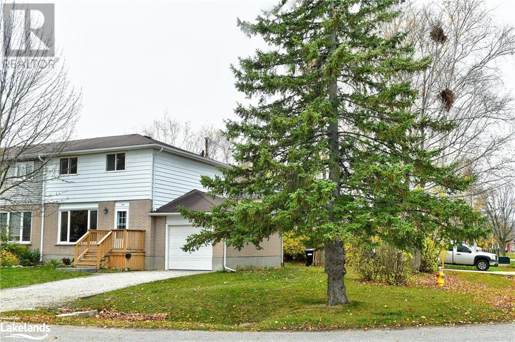 16 GIBBARD Crescent