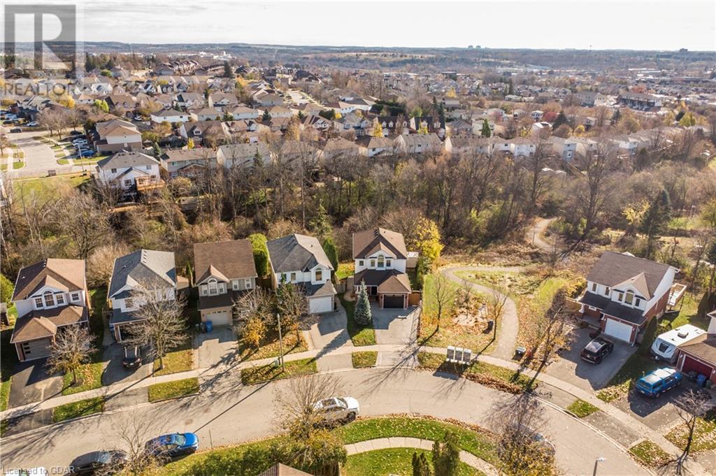 36 STARVIEW Crescent