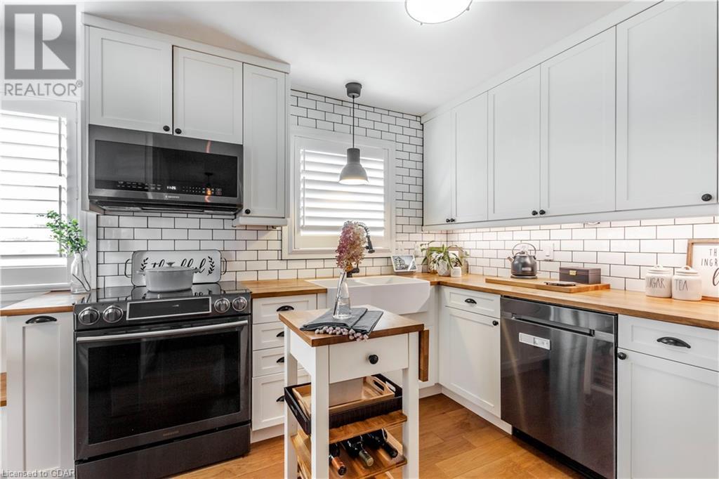 36 STARVIEW Crescent