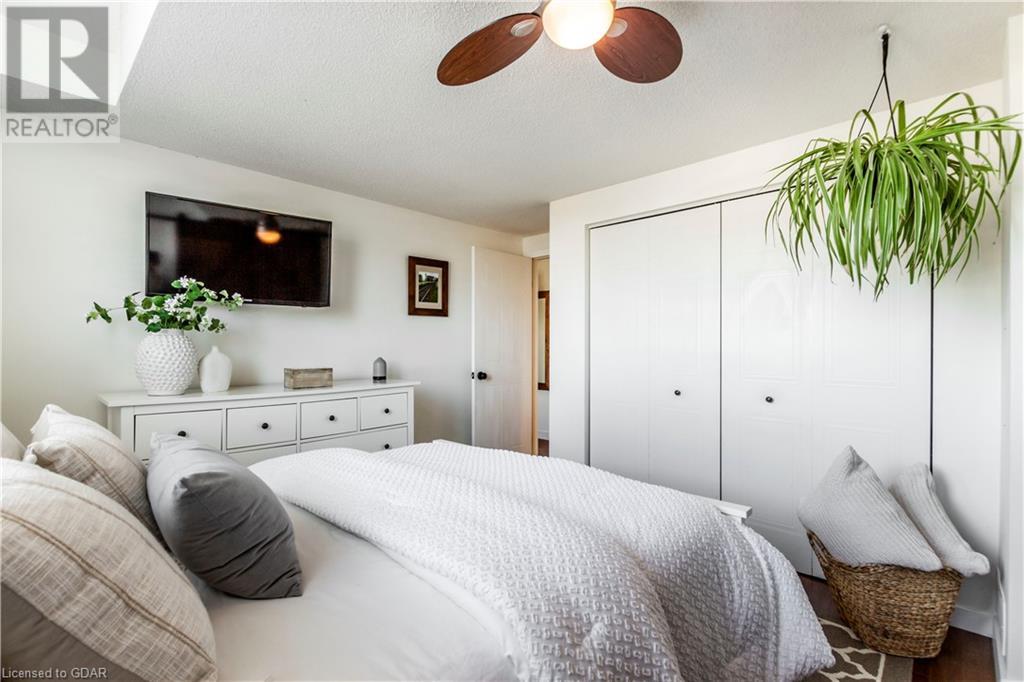 36 STARVIEW Crescent