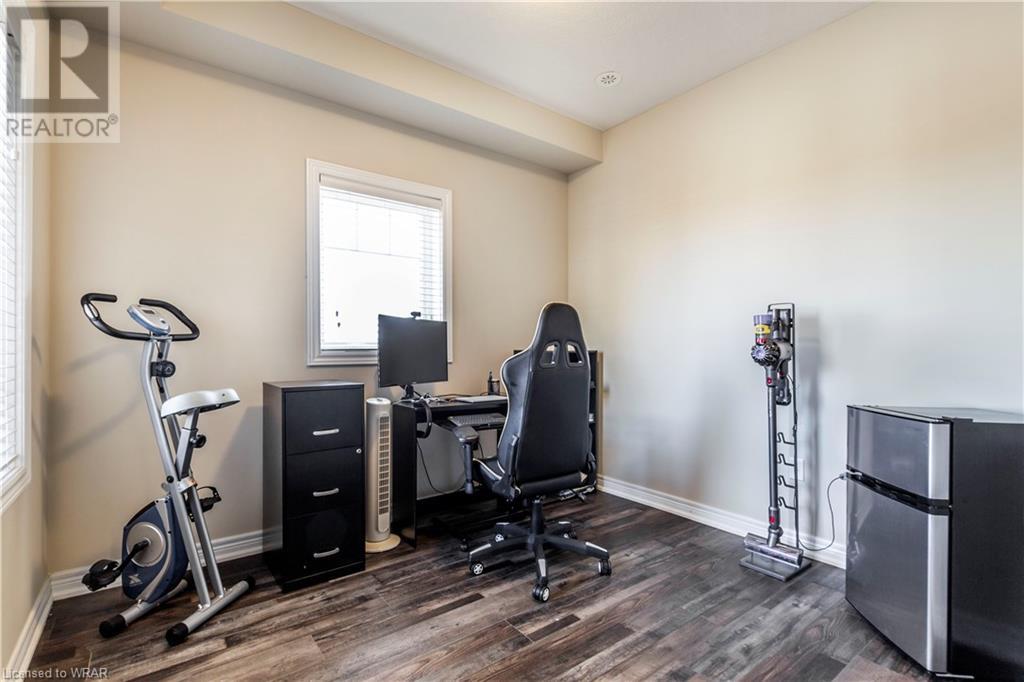 70 WILLOWRUN Drive Unit# B4