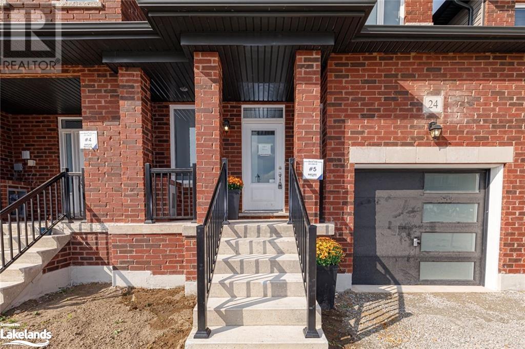 24 LISA Street