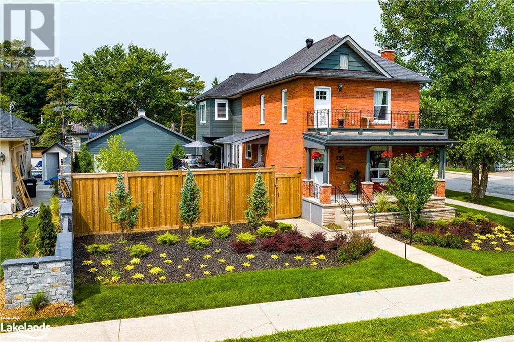 556 HURONTARIO Street