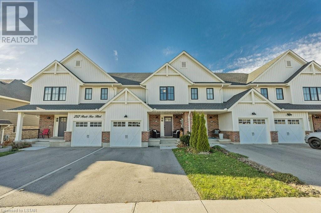 250 PEACH TREE Boulevard