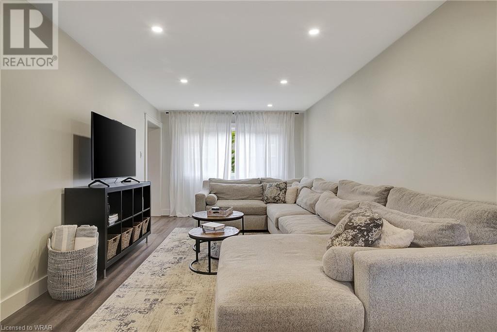 30 GREEN VALLEY Drive Unit# 23