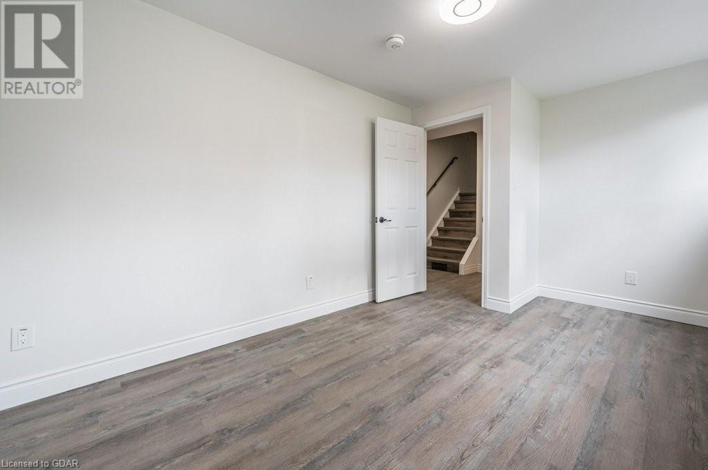 590 CANEWOOD Crescent Unit# Lower