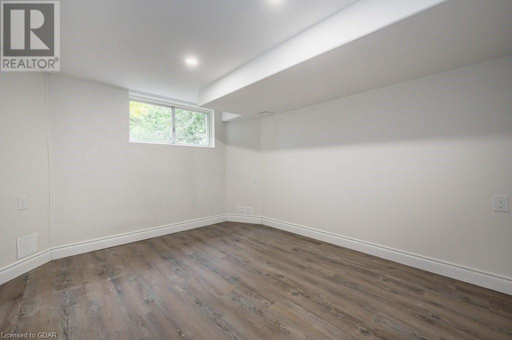 590 CANEWOOD Crescent Unit# Lower