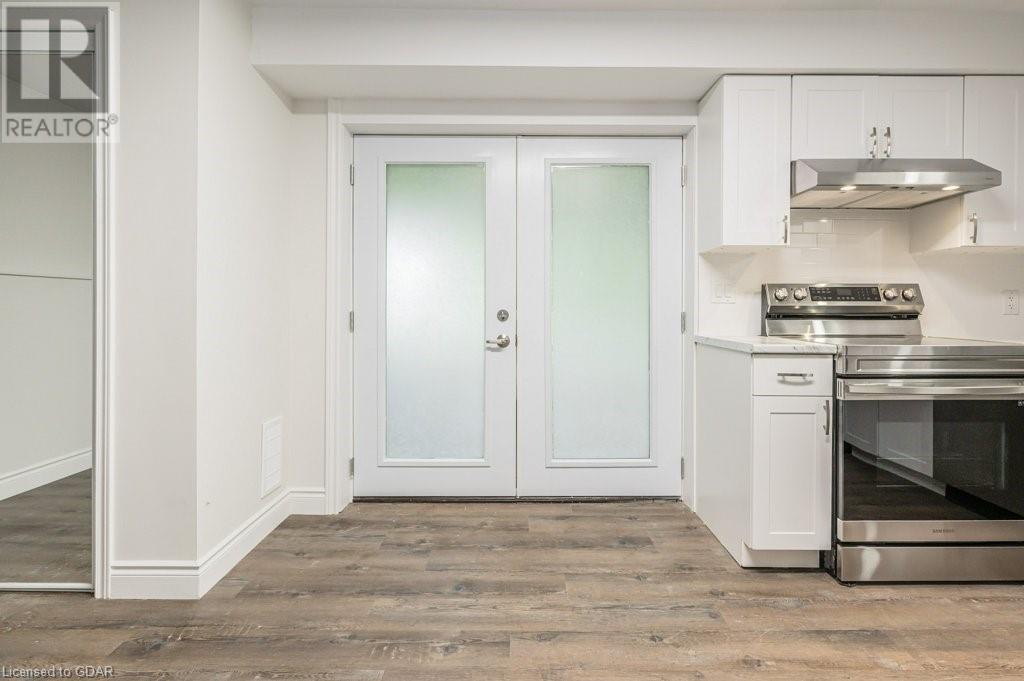 590 CANEWOOD Crescent Unit# Lower