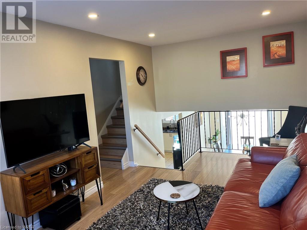 279 BLUEVALE Street N Unit# 73